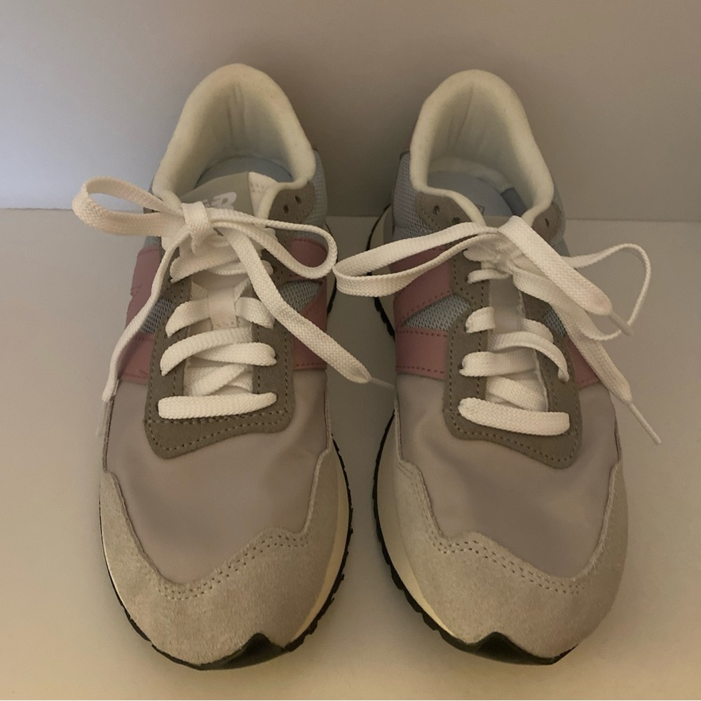 Size 8.5 -Women's 237 Casual Sneakers from Finish Line